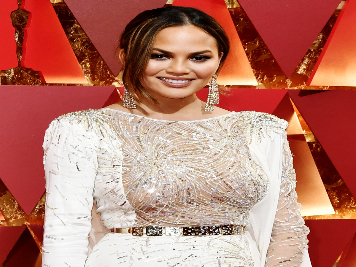 John Legend Is Convinced Chrissy Teigen Has A Secret Crush On Zac Efron