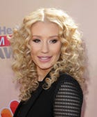 Body Image Issues Can Make Iggy Azalea "Want to Crawl In [A] Cave"