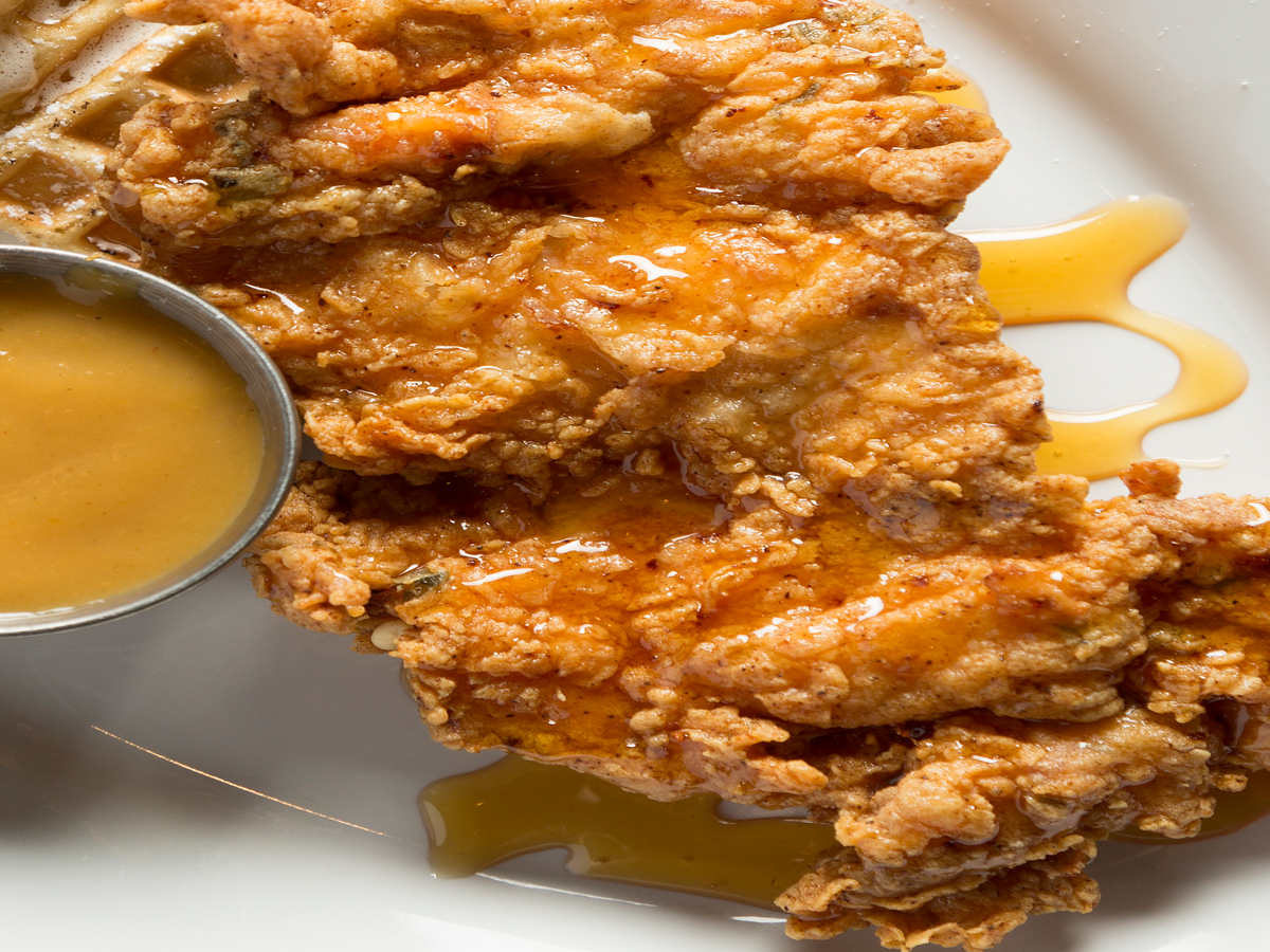 This Baby Eating Fried Chicken For The Very First Time Is Everything