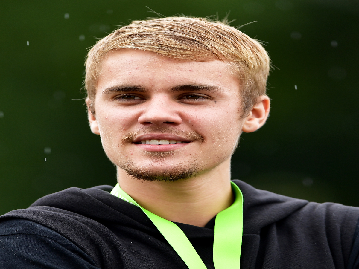 Maybe Justin Bieber Will Slide Into Your DMs Like He Did For This Gym Employee