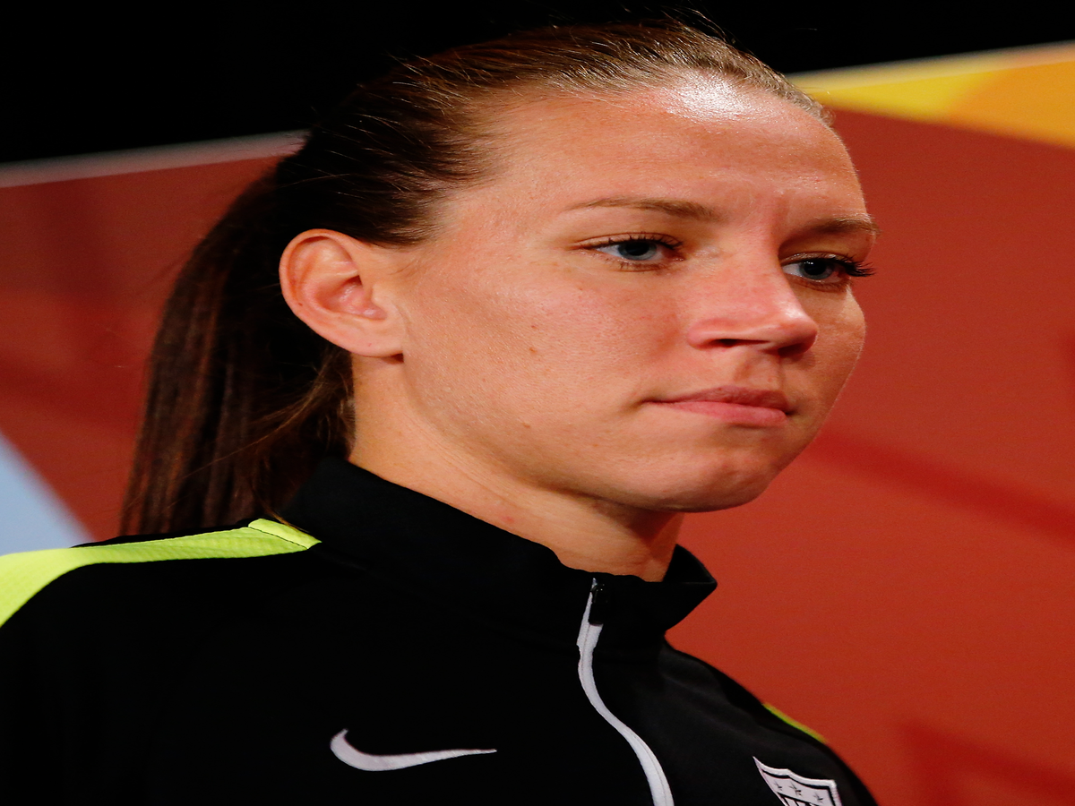 Gold Medalist Lauren Holiday Battles Brain Tumor With Pro-Basketball Hubby's Help