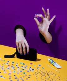 janelle-jones-refinery29-diy-clutch-141219-046