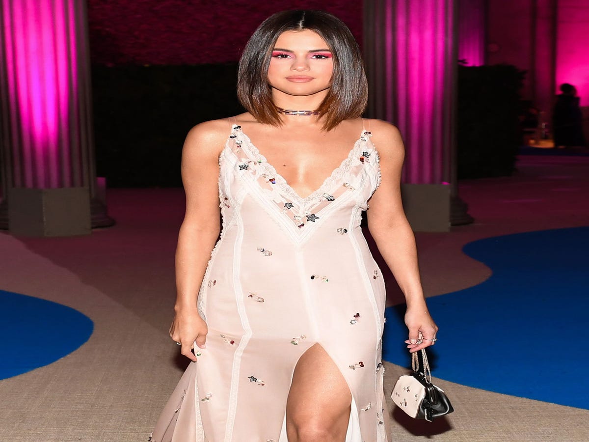 Brokenhearted Songs That Are Perfect For Fall, From Selena Gomez, Kylie Jenner's BFF, & More