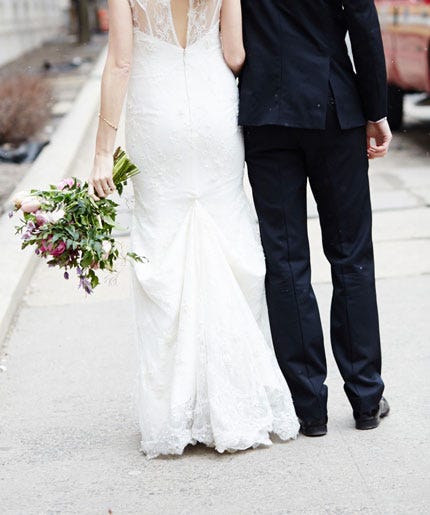 Become A Wedding Officiant And Earn 300 Per Ceremony How Much Does A Wedding Officiant Cost