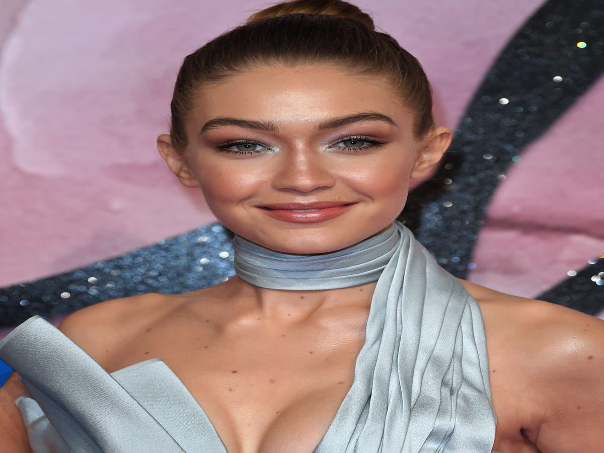 Gigi Hadid Under Fire For Imitating Asian Features In Bella's Snapchat