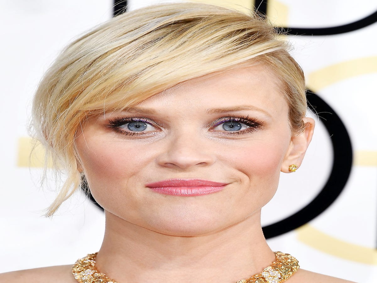 Why Everyone At The Golden Globes Will Be Wearing This Pin
