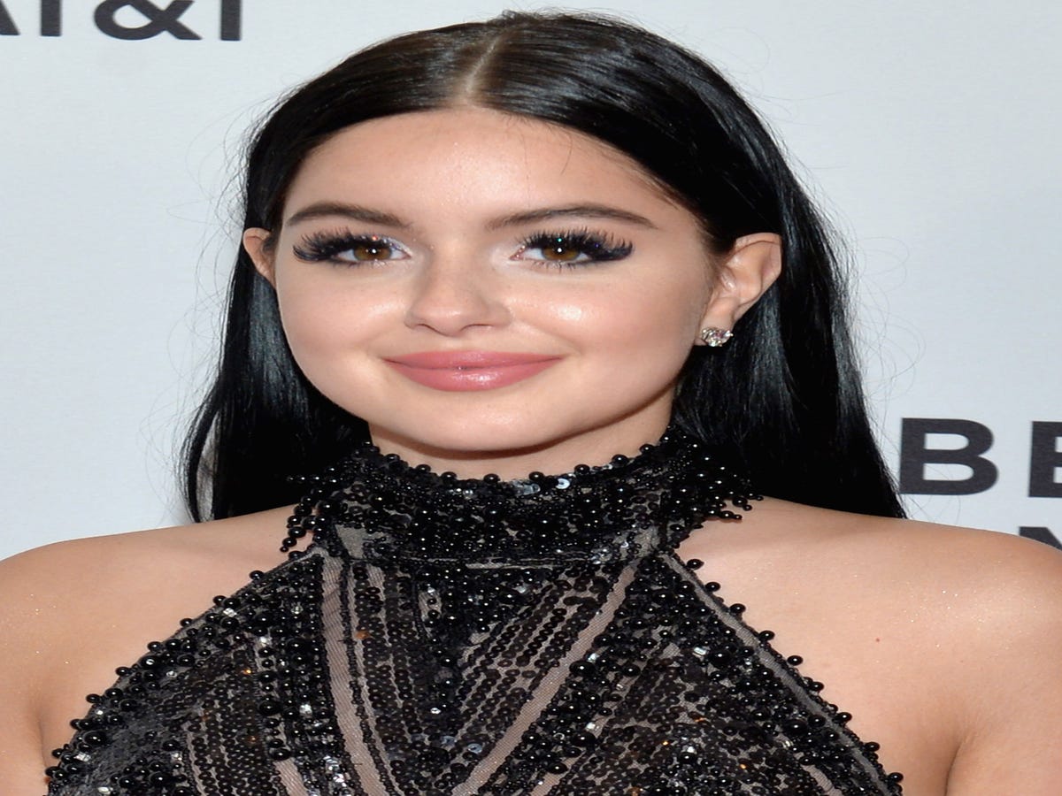 Ariel Winter Is Giving Us Old School Angelina Jolie Vibes