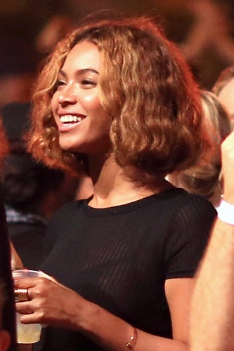 Everyone In Hollywood Has This Hairstyle -- Here's Why