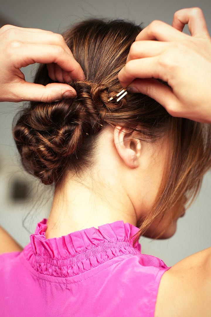 Hair Knots HowTo Guide For Styling Summer 2013