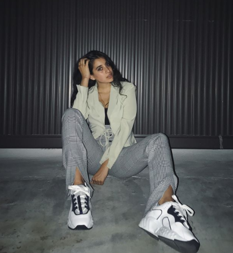 hot women in sneakers