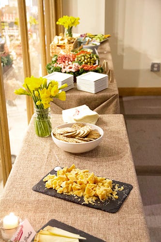 A Cool Girl's Guide To Bridal Showers