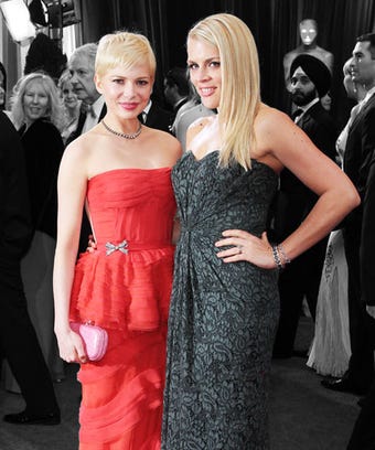 michelle-williams-busy-phillips