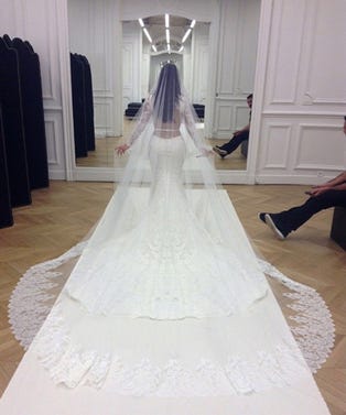 vogue-weddings-opener