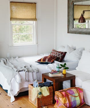 Bedroom-Opener_AliceGao