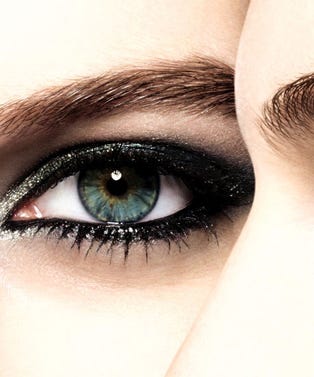 Chanel-Eye-Shadow-Opener