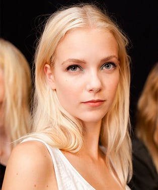 Brassy-Blondes-Opener