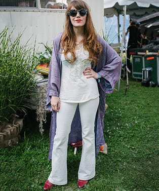 OPENER_20_16_16_19_JennyLewis