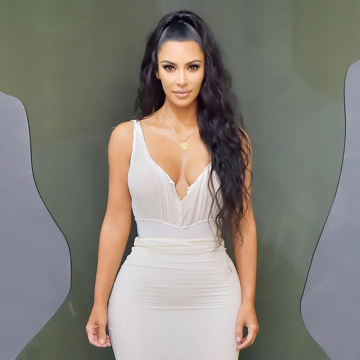 Naked pics of kim kardashian pics 46