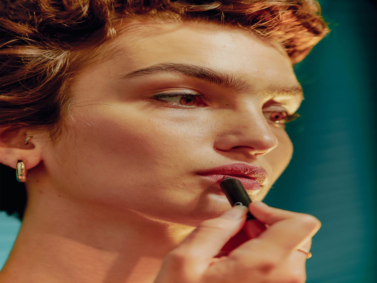 caption about lipstick