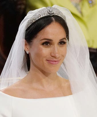 Meghan Markle Wore Queen Mary Bandeau Tiara And Veil Photo Jonathan Brady Wpa Pool Getty Images