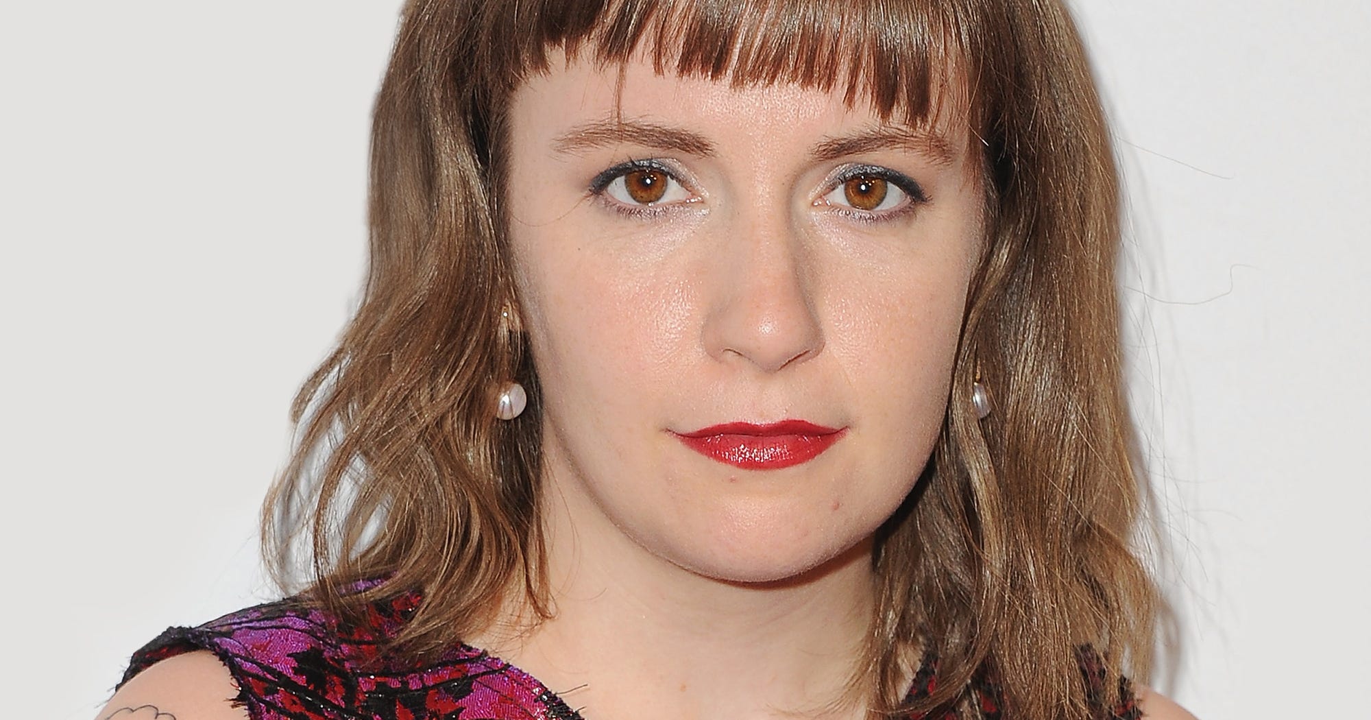 Lena Dunham Just Had Her Left Ovary Removed