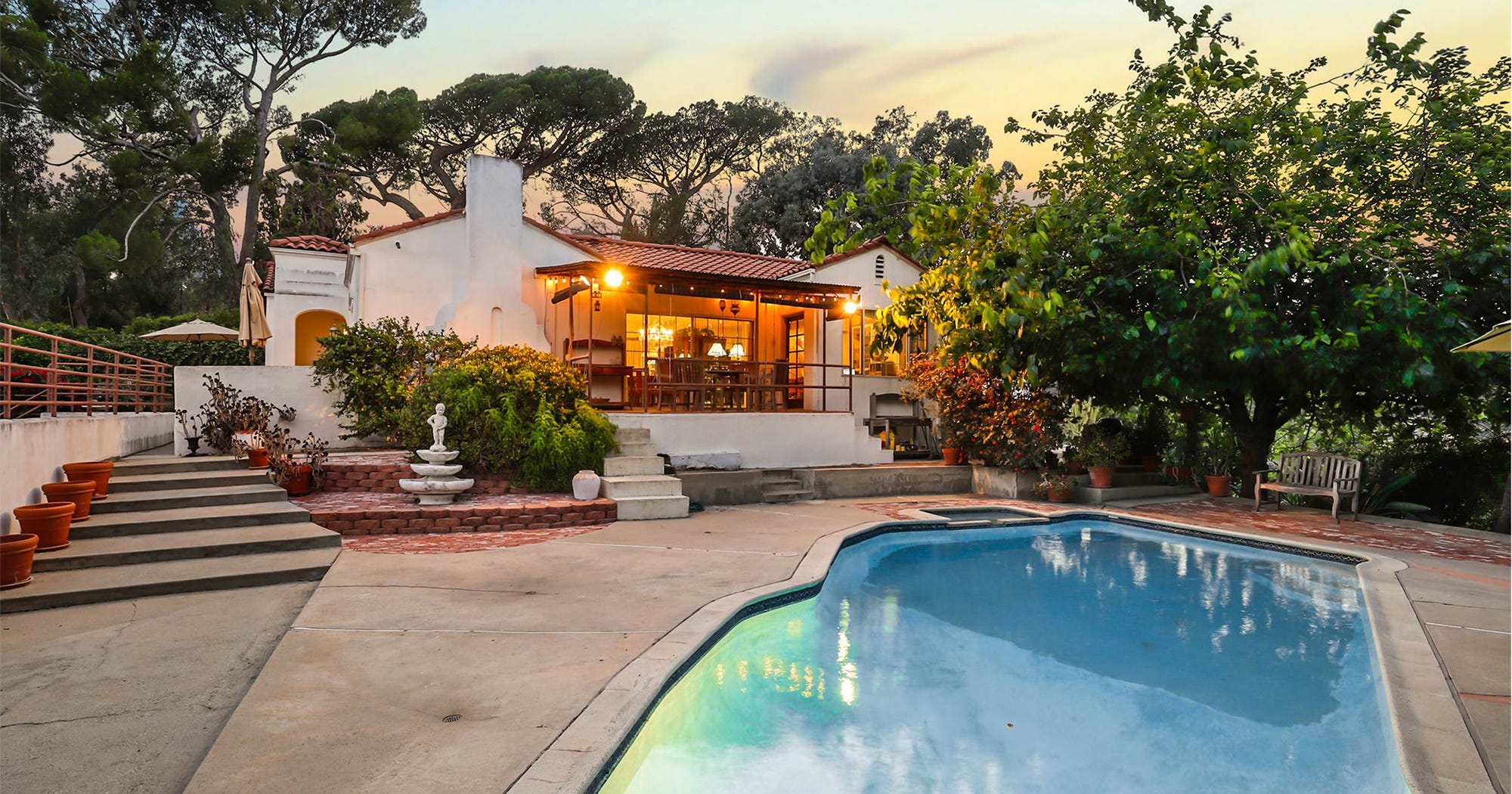 Could You Live In A House Where The Manson Family Murdered Everyone? It’s On The Market