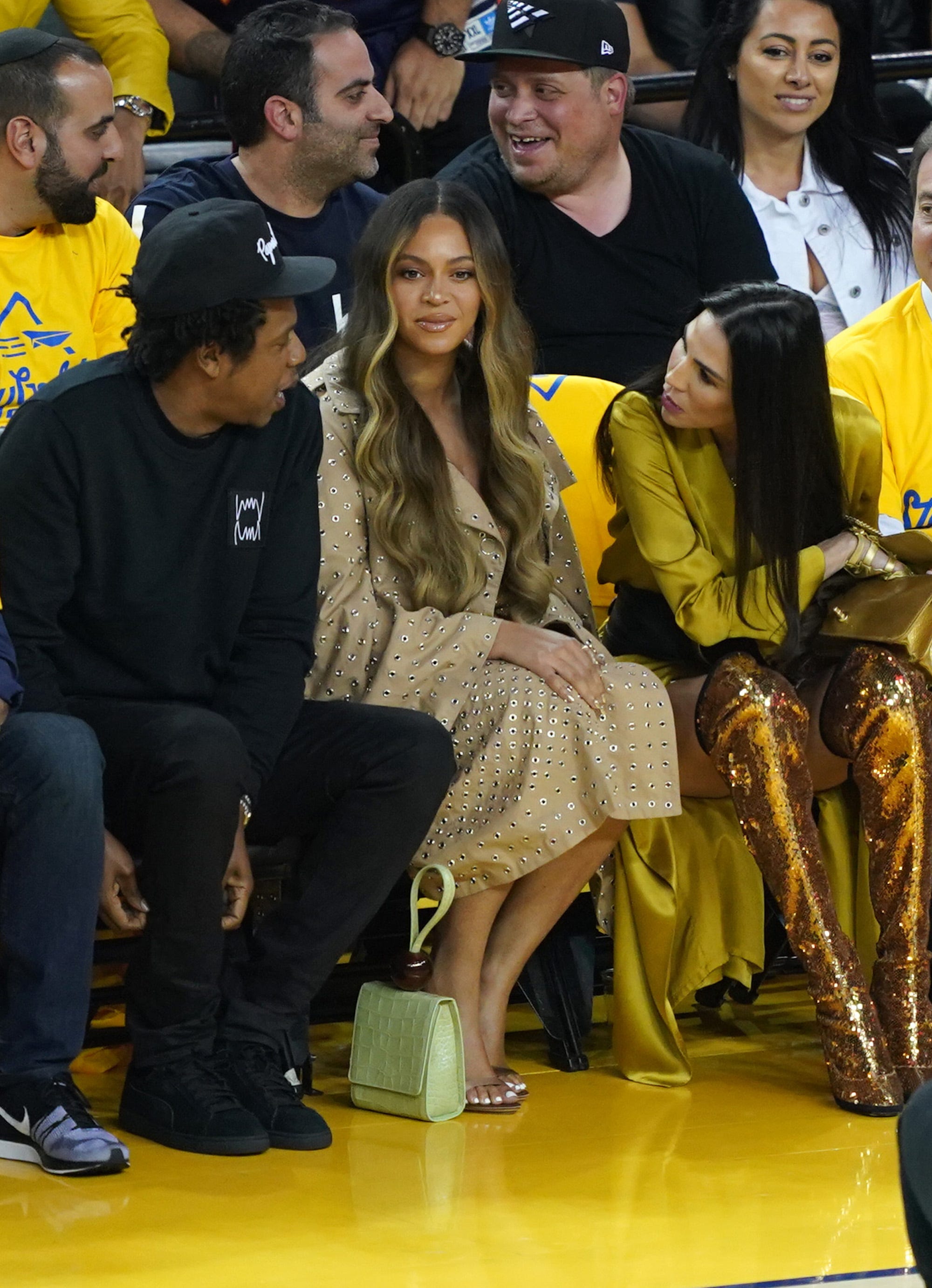 A Brief Explainer On What Happened When A Woman Tried To Talk Over Beyoncé