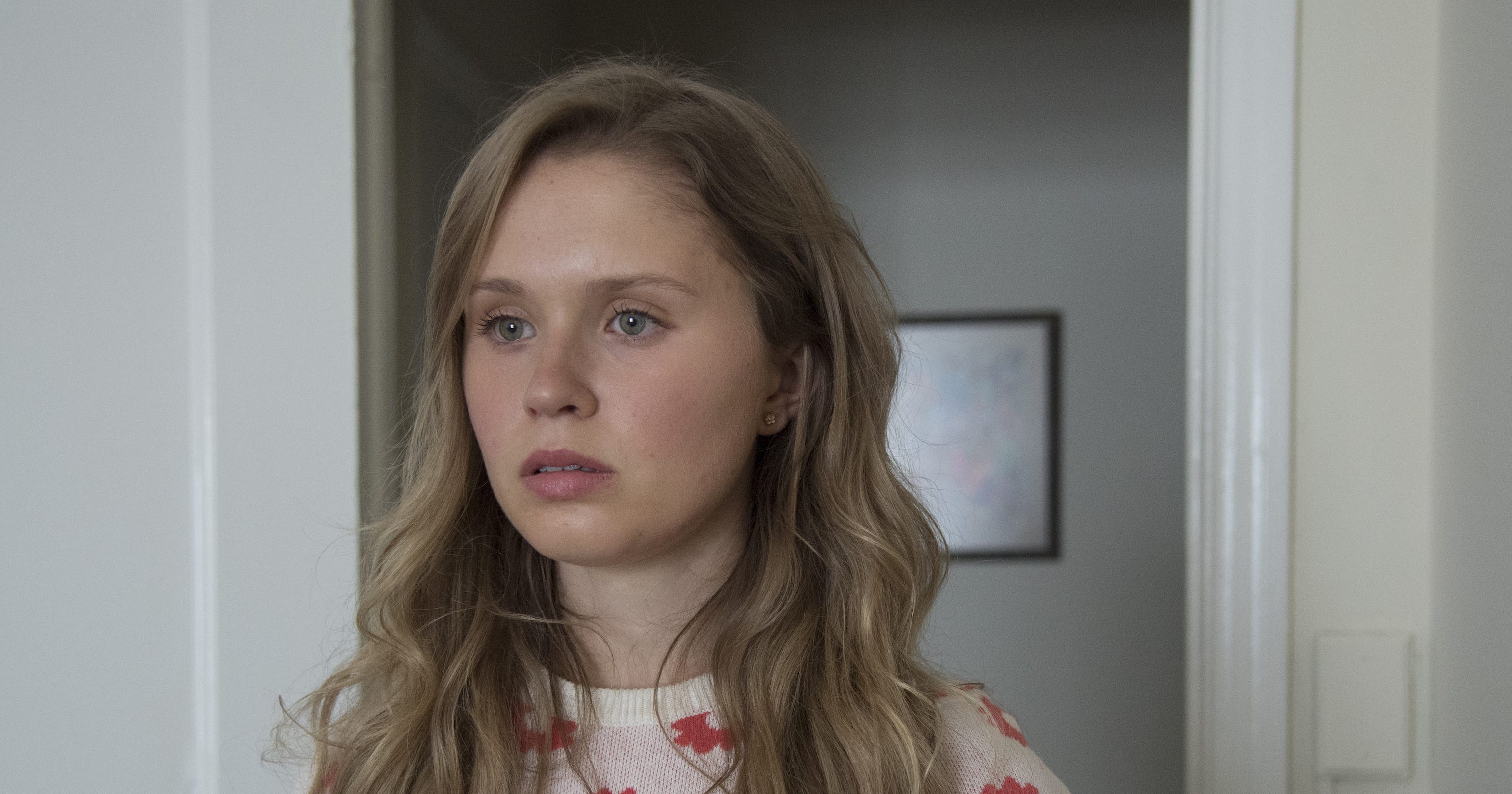 Sharp Objects Episode 8 Recap : Sharp Objects Episode 7 Falling Recap ...