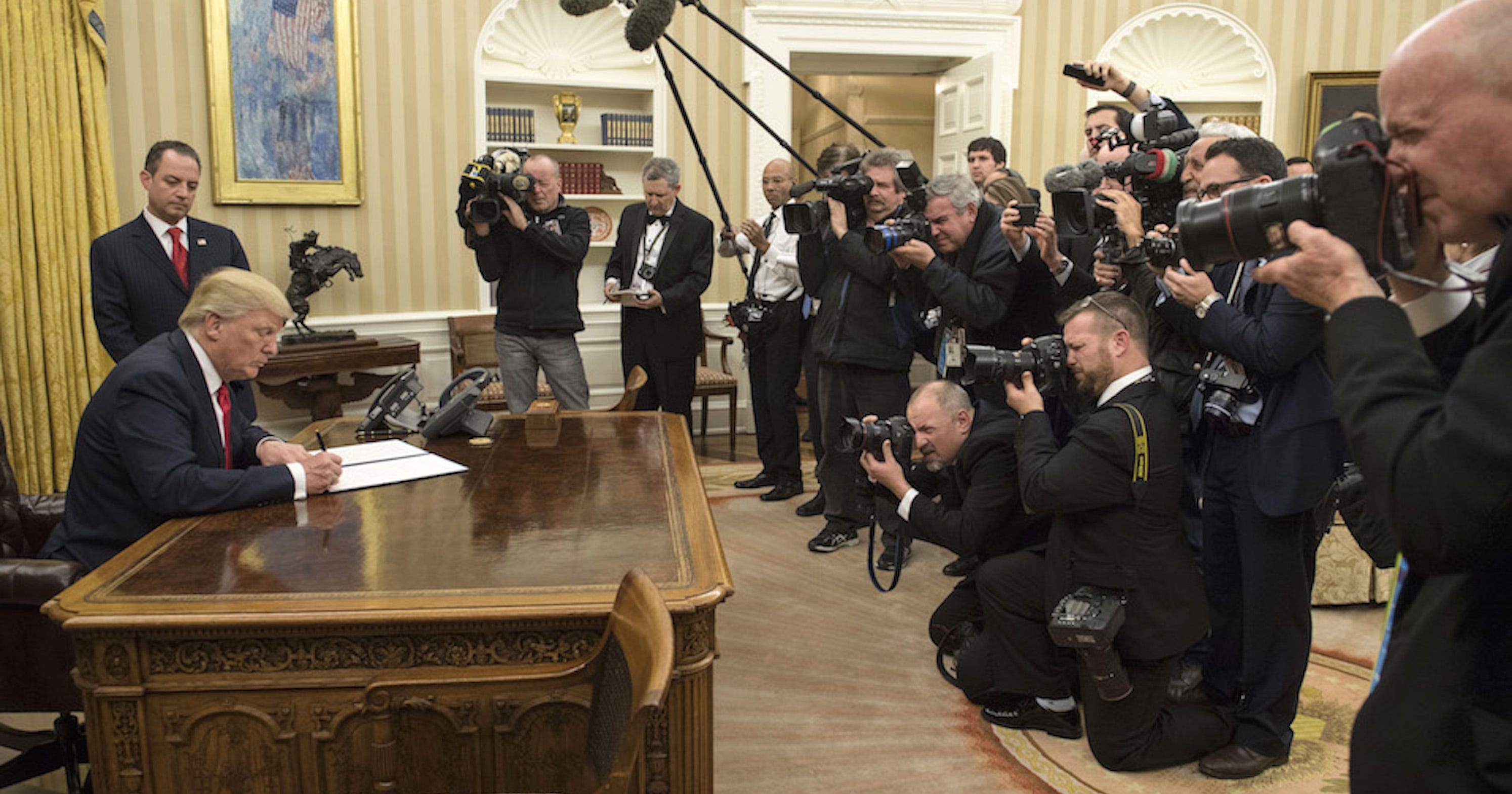 Donald Trump Redecorates Oval Office With Gold Curtains