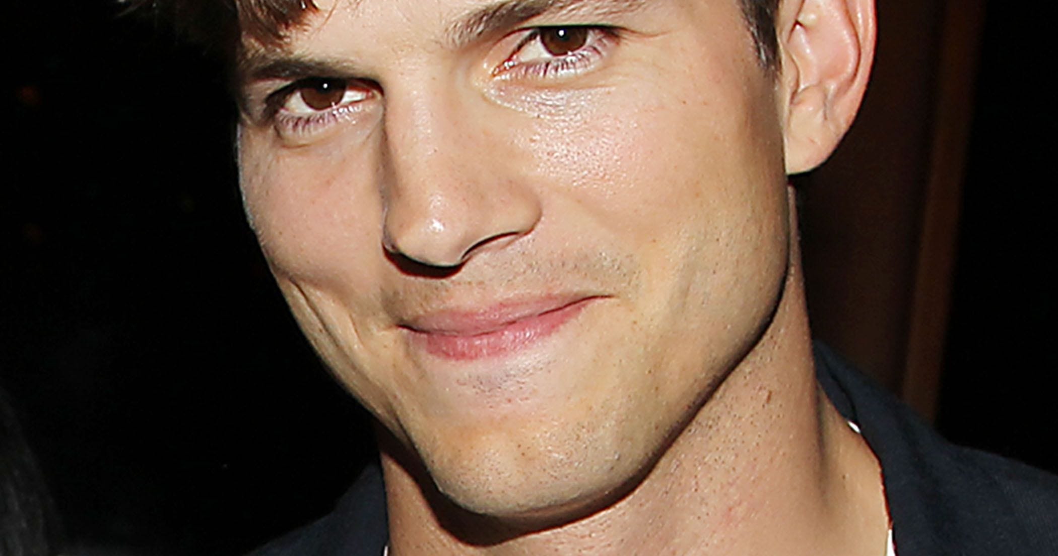 Ashton Kutcher Mila Kunis Baby Name Hawkeye