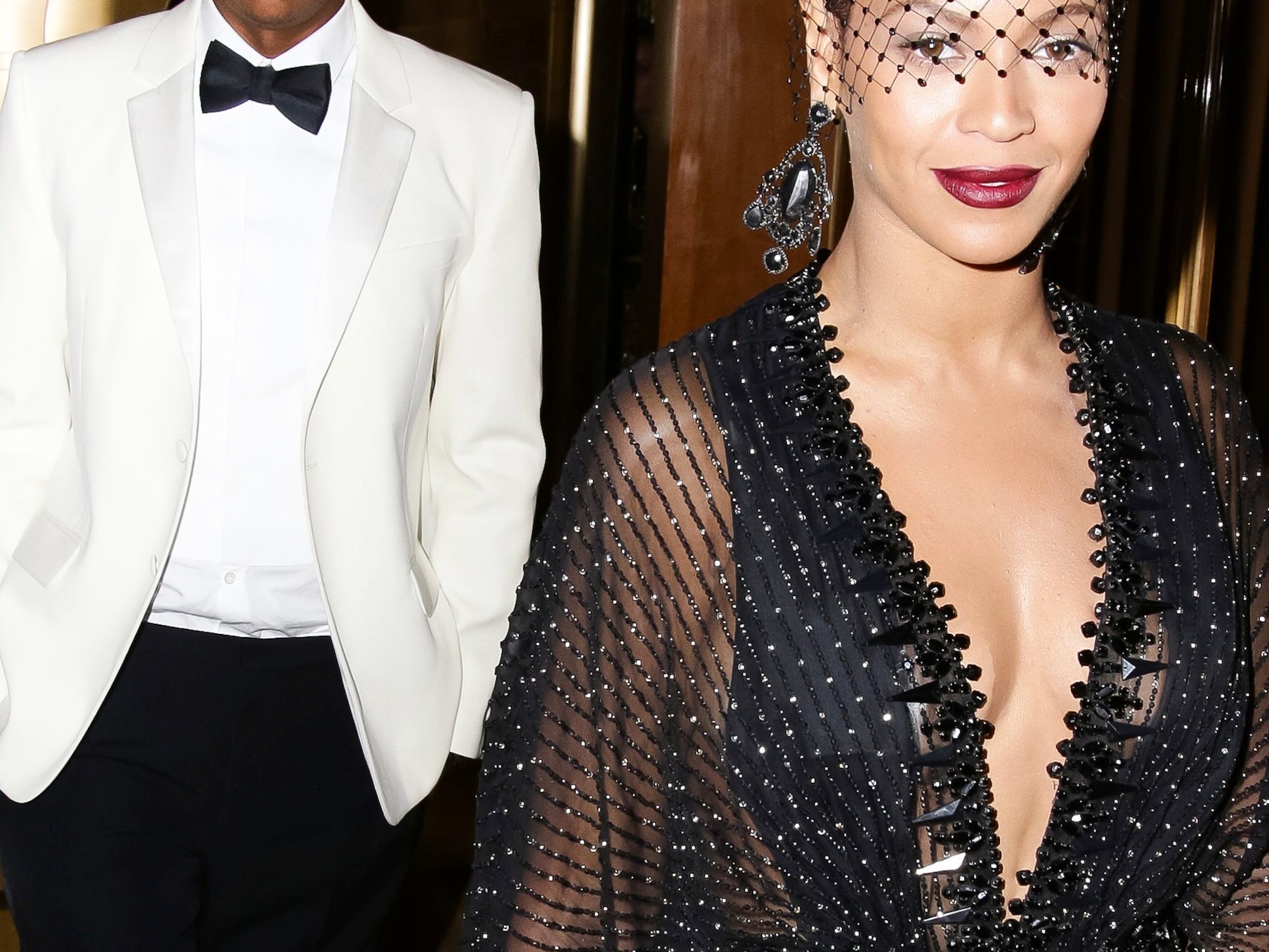 this-is-how-much-tmz-pays-for-its-biggest-celebrity-scoops