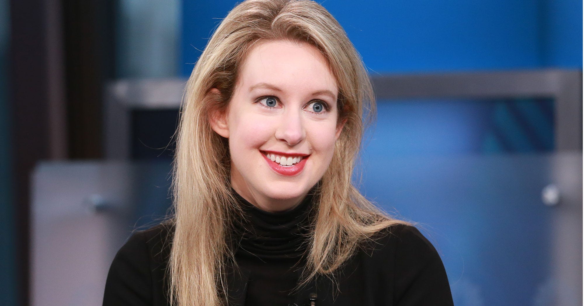 Kate McKinnon Cast In Hulu Elizabeth Holmes Series