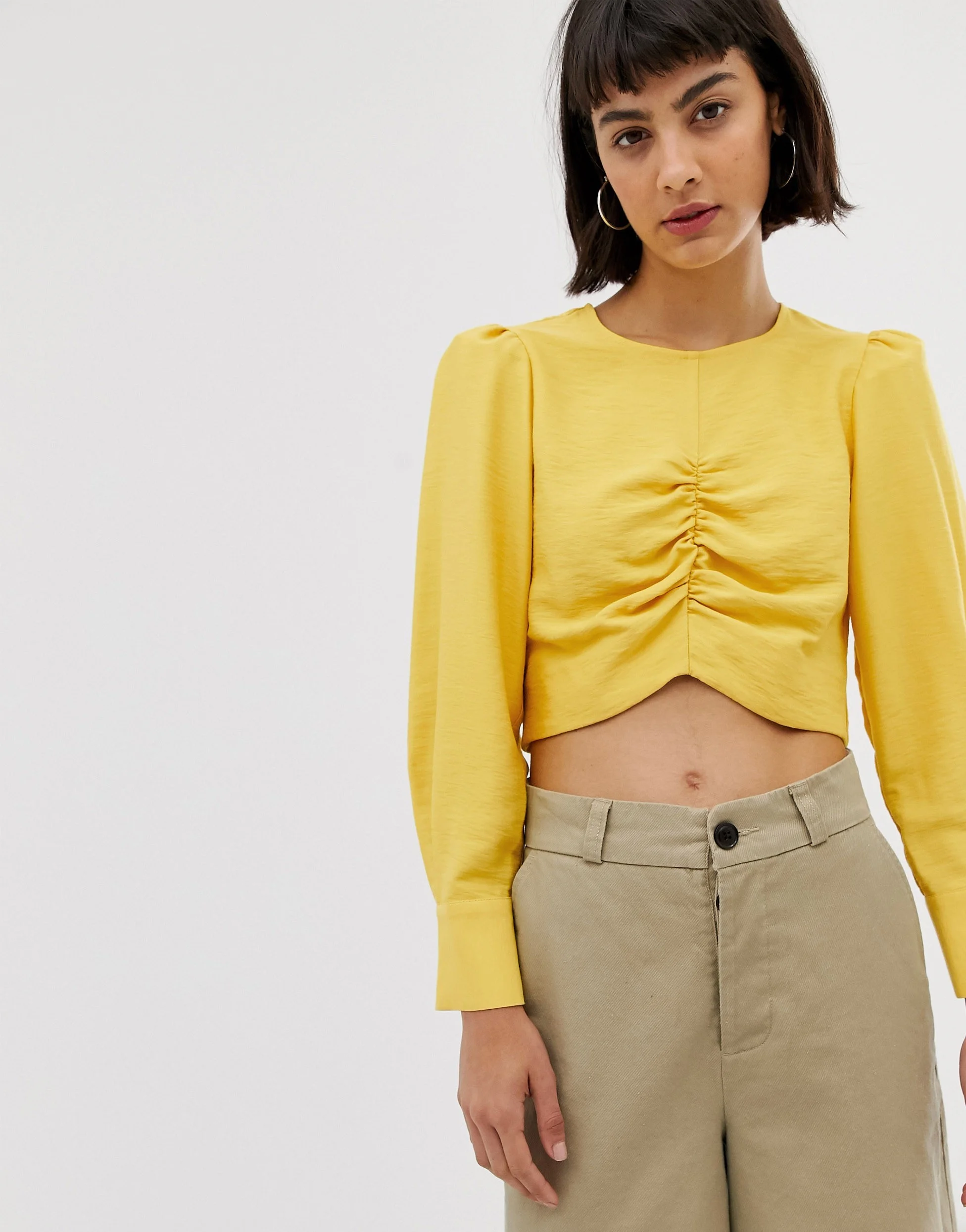 long sleeve ruched crop top