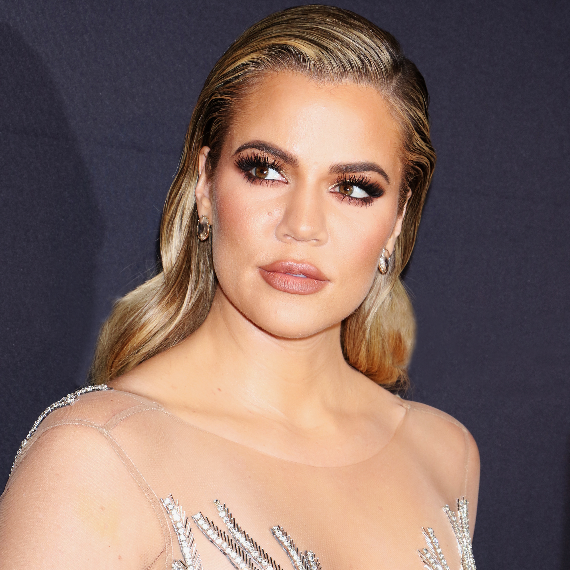 khloe kardashian skin care routine