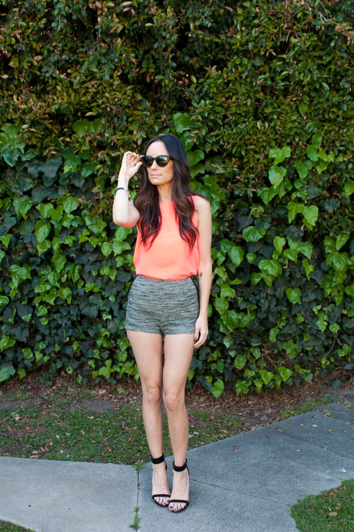 Catt Sadler Interview And Photos - E! News Live’s Celebrity Host Style