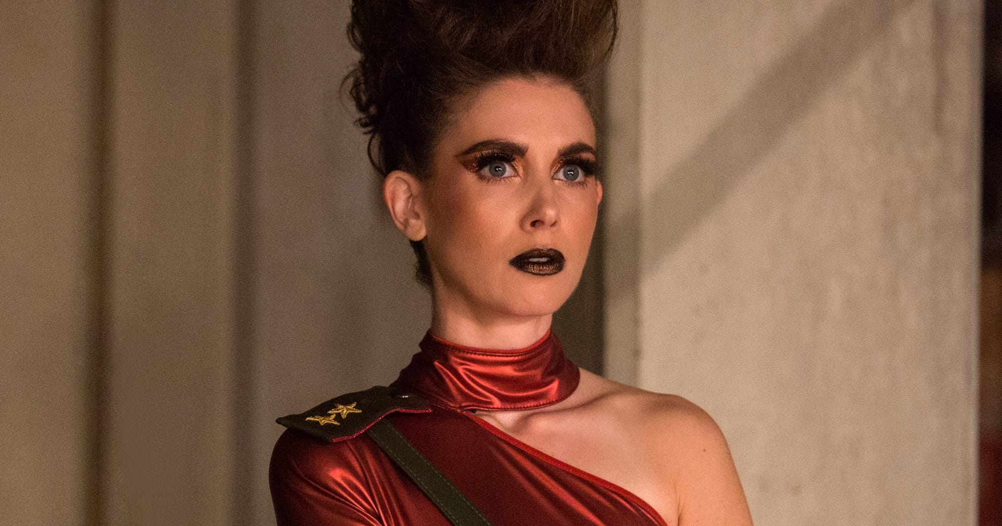 Netflix Glow Season 2 Finale, Graduate Nod Explained