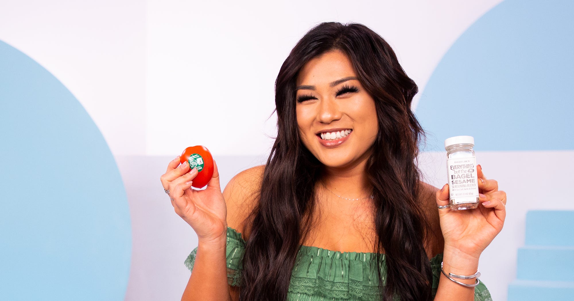 Remi Ashten Shares Her Beauty Essentials — Video