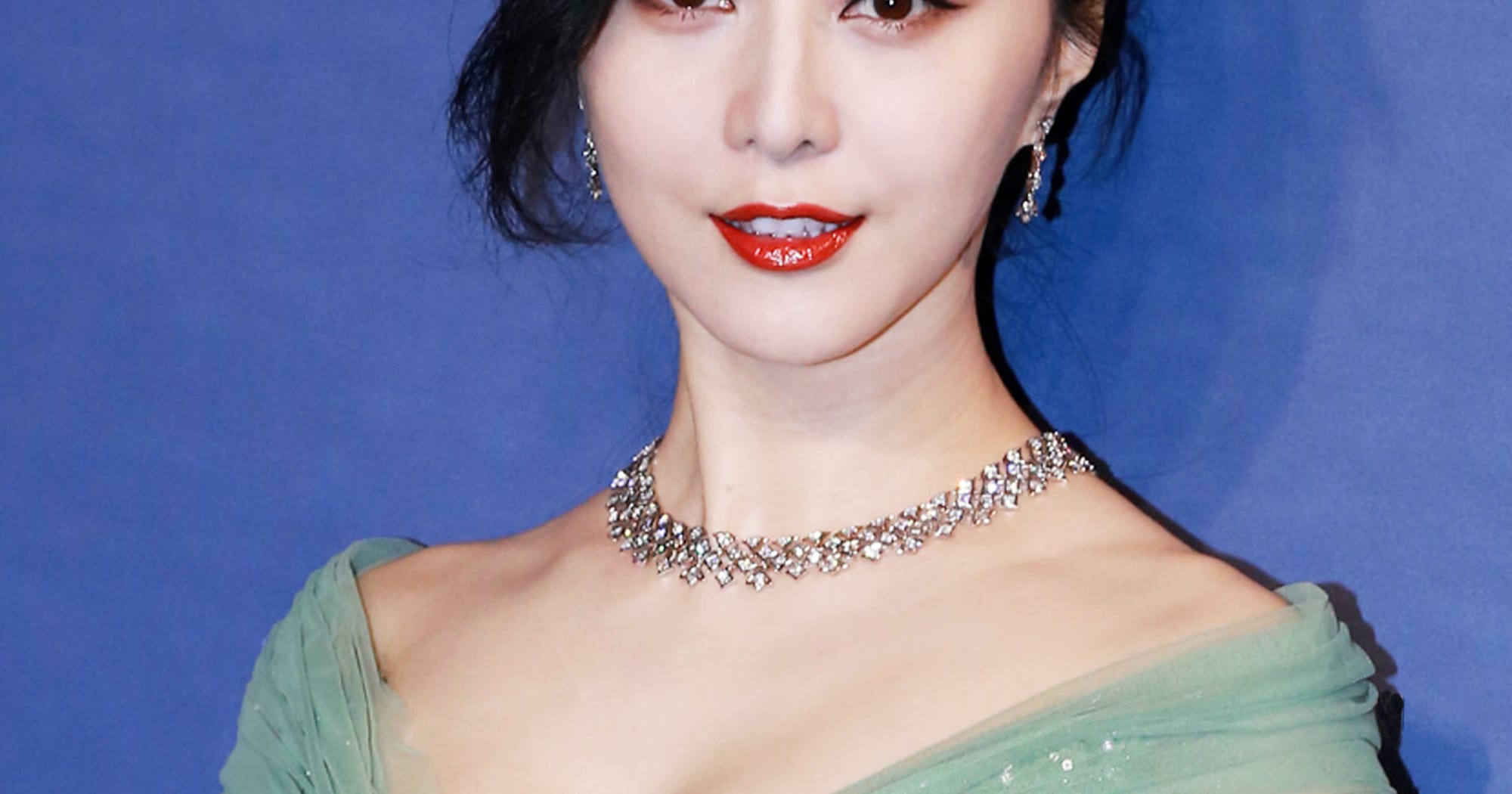 Fan Bingbing Seen For First Time After Disappearance