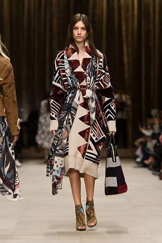 Burberry Prorsum Autumn Winter 2014 Runway Review