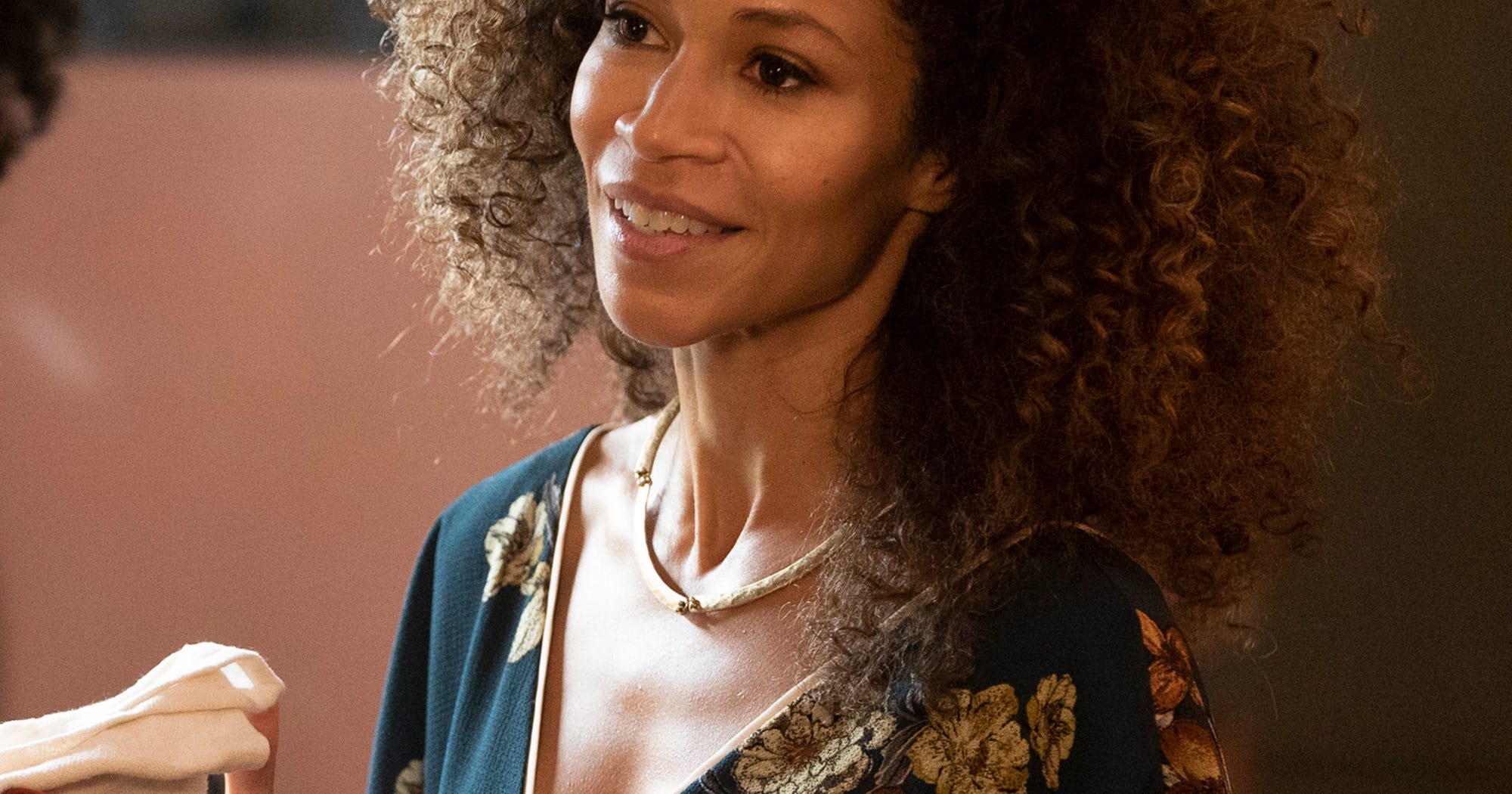 Films Et Séries Tv Avec Sherri Saum Good Trouble Sherri Saum Talks Racist Storyline