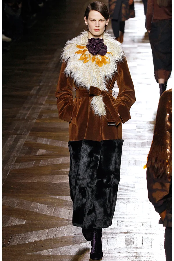 Dries Van Noten Fall '15 Show Review - Faux Fur Care