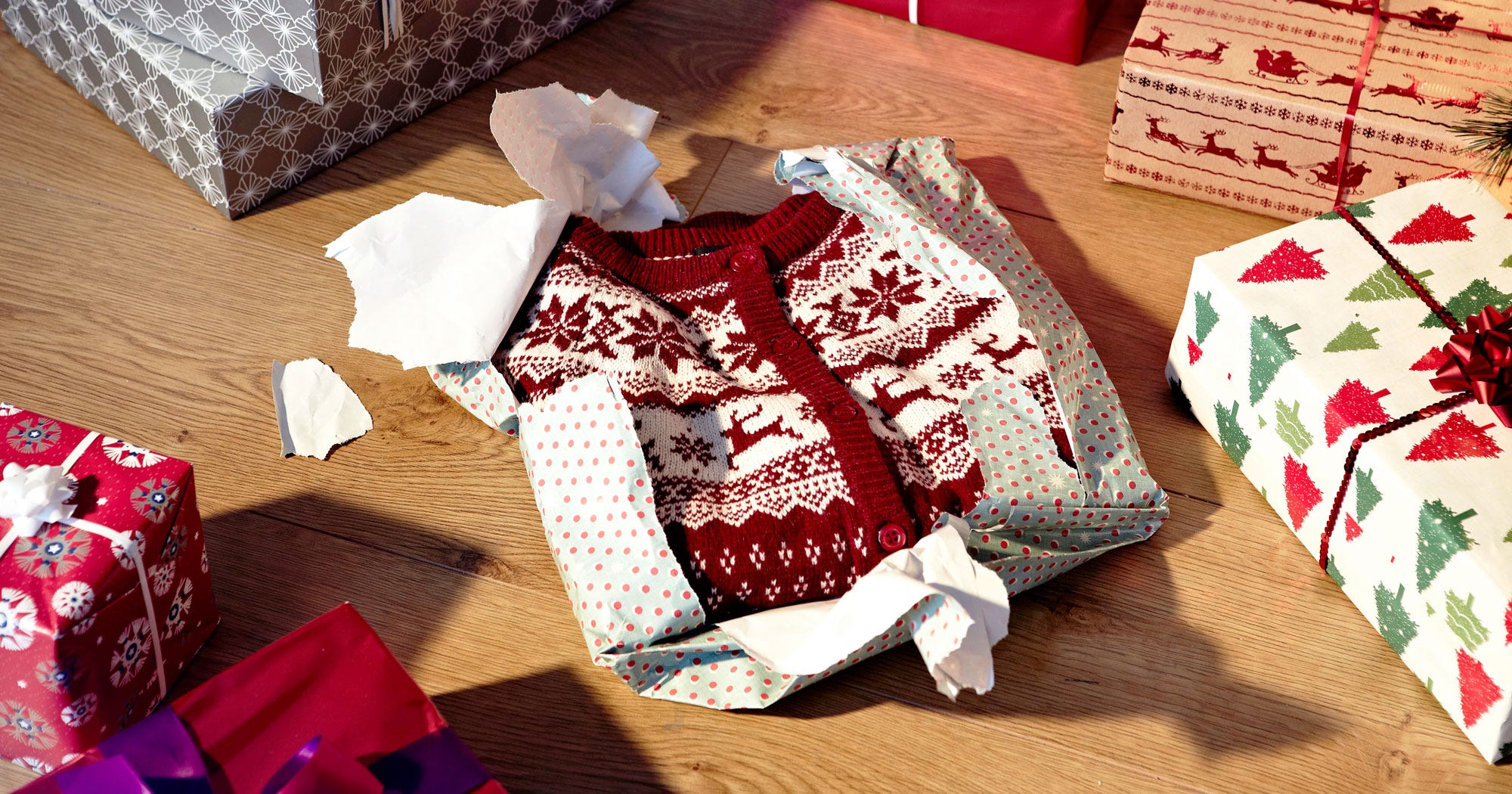 How To Wrap Presents Gift Wrapping Guide