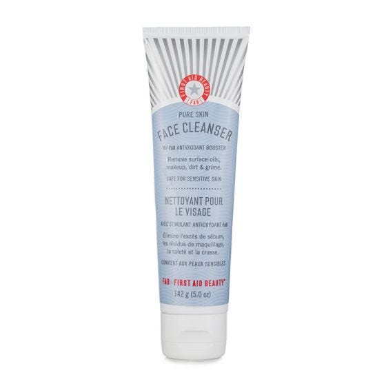 First Aid Beauty + Face Cleanser 141.7g
