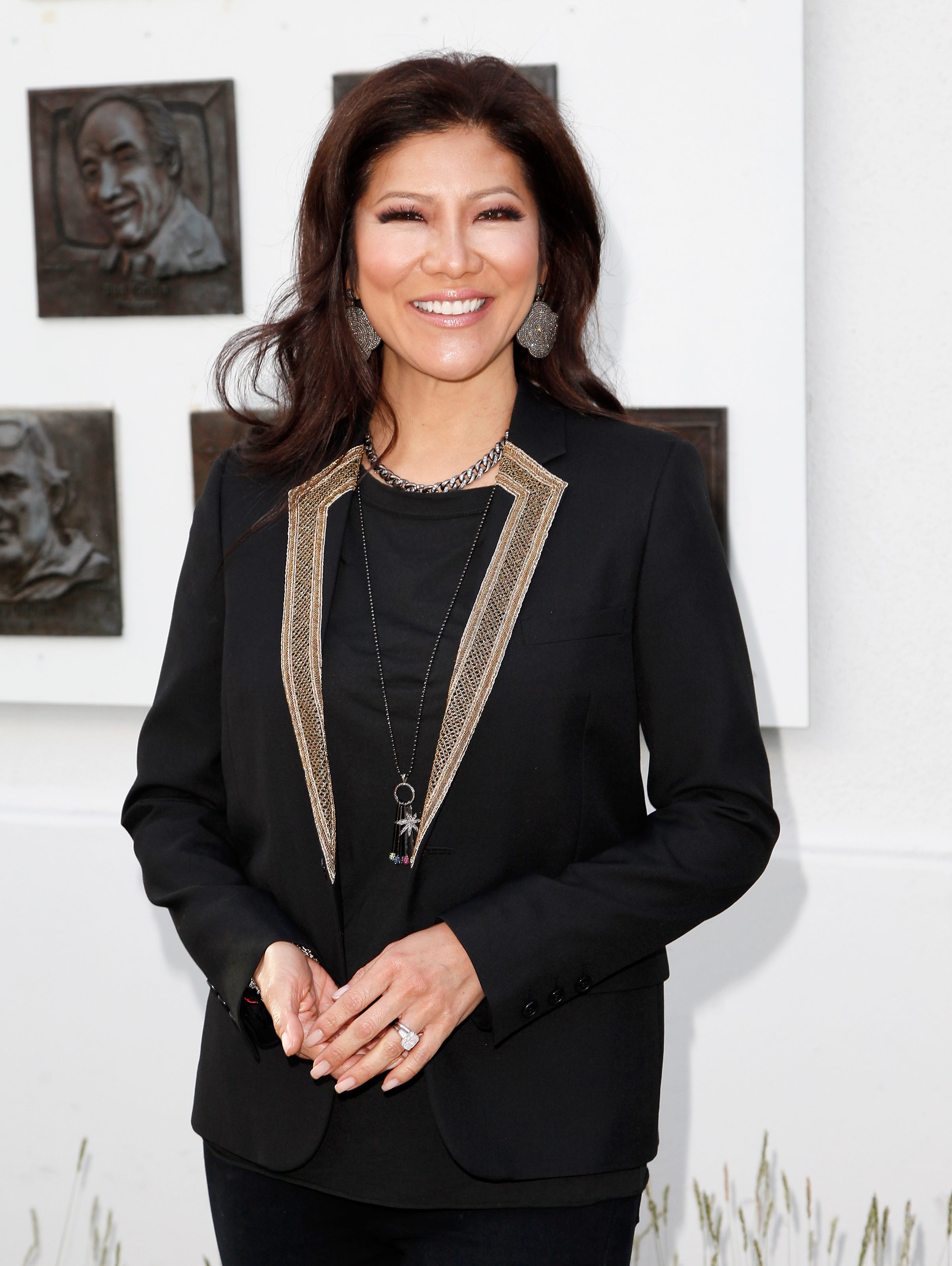 Julie Chen Quits The Talk Following Les Moonves Ouster
