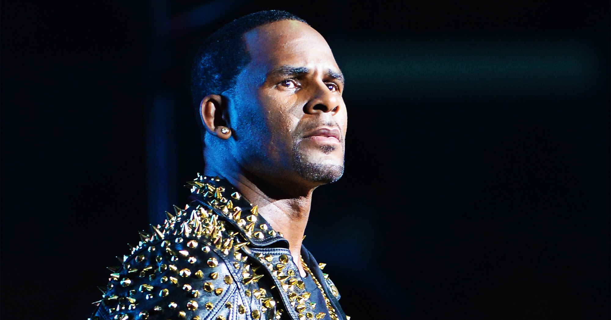 R Kelly Investigated For Criminal Charges Documentary r-kelly-investigated-for-criminal-charges-documentary