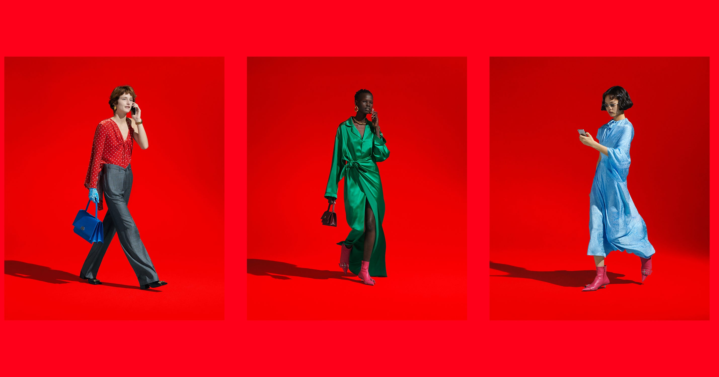 Les mannequins Balenciaga au téléphone dans le lookbook