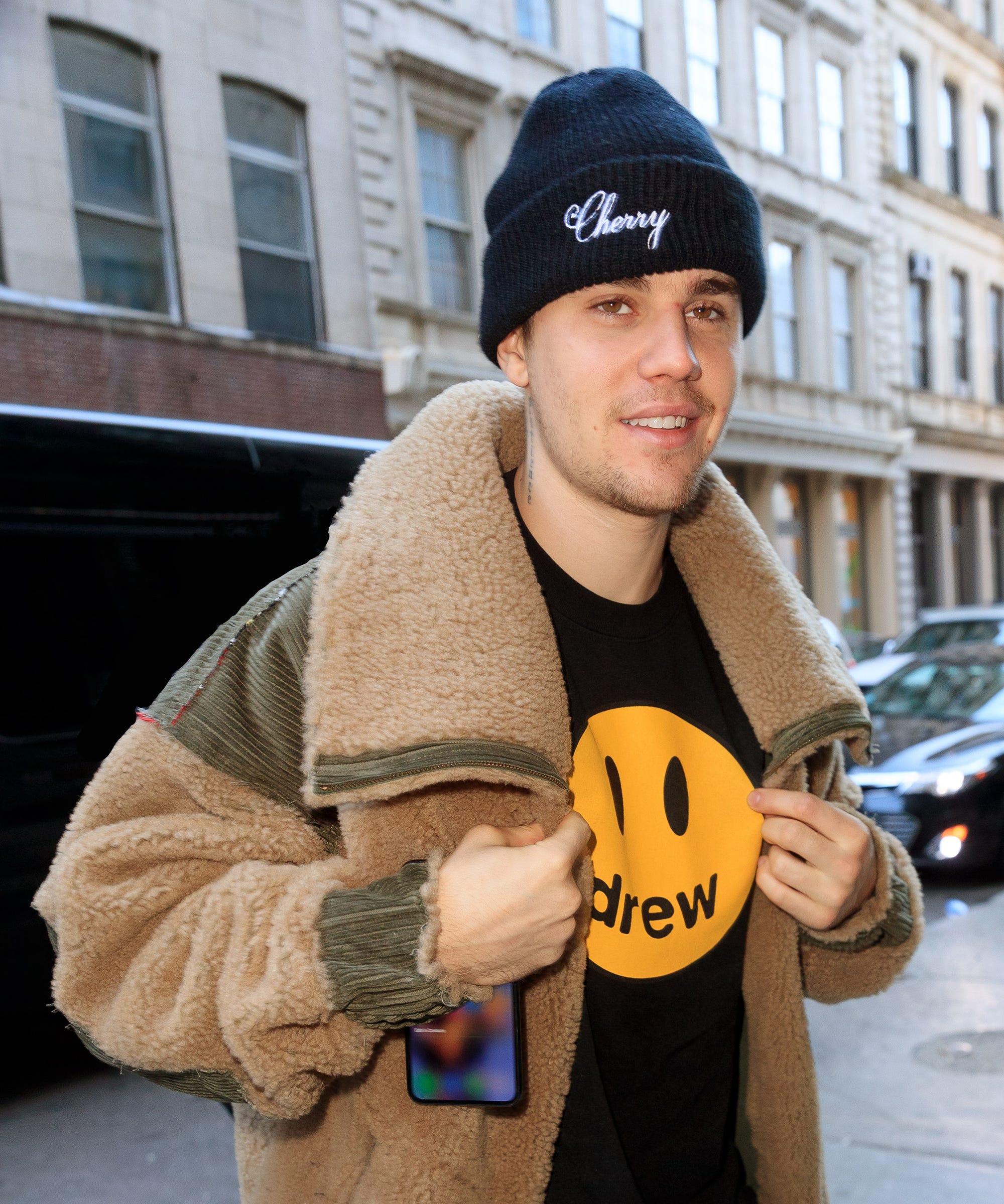 Why Justin Bieber Defended Scooter Braun, Feud, image size:2000x2400