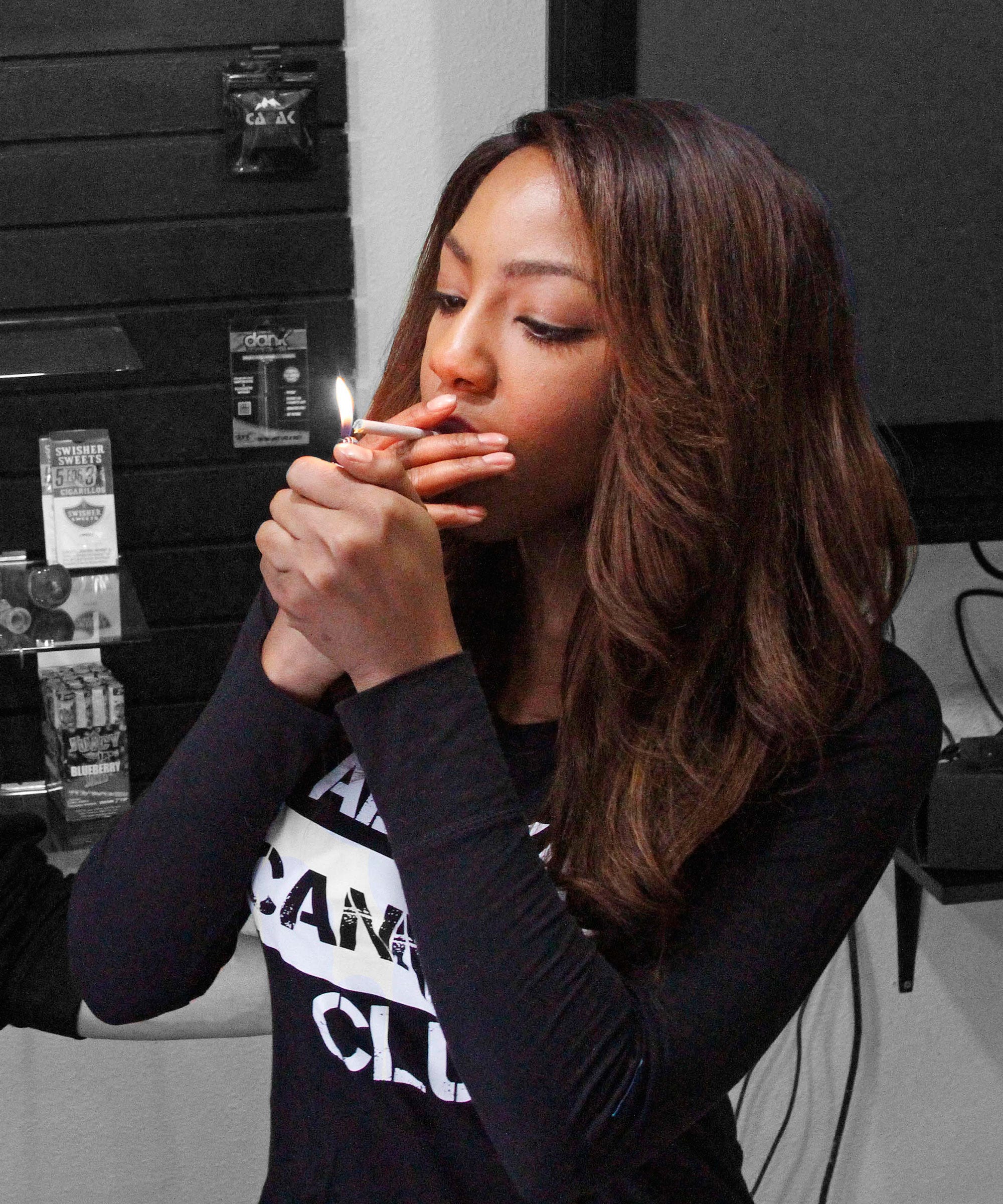 TV Reporter Quits On Air Viral Video Recreational Weed