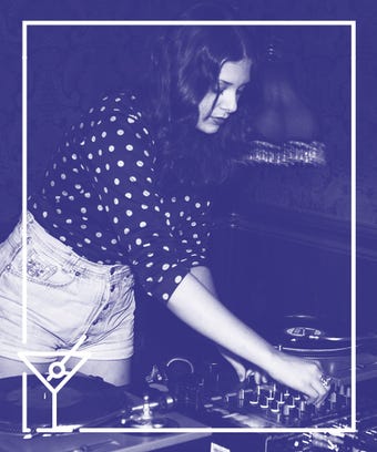 modelless-club-00