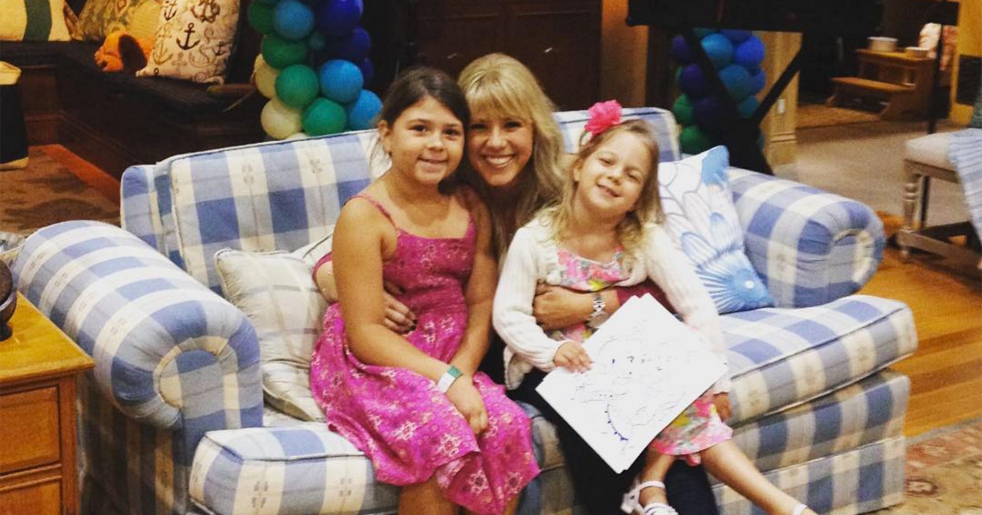 Fuller House Review Jodie Sweetin Daughters